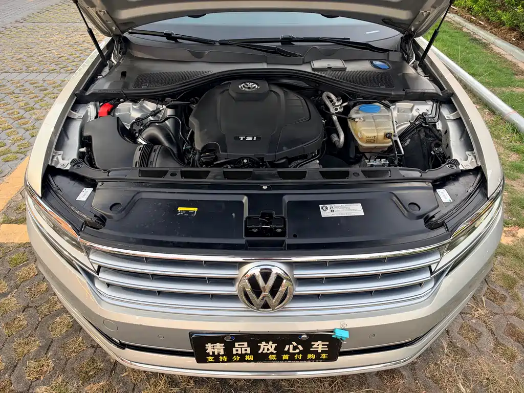 Volkswagen Phideon — миниатюра 10