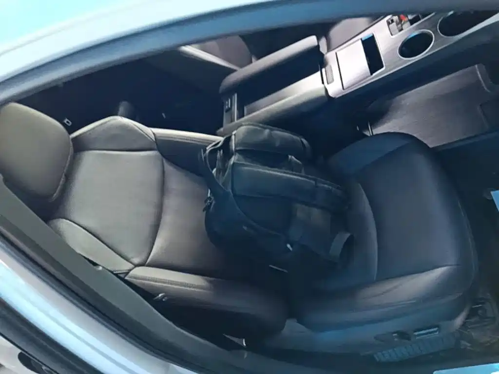 Toyota Sienna — миниатюра 25