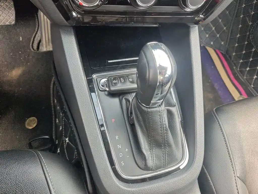 Volkswagen Sagitar — миниатюра 10