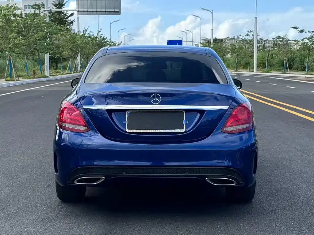 Mercedes-Benz C-Class — миниатюра 5
