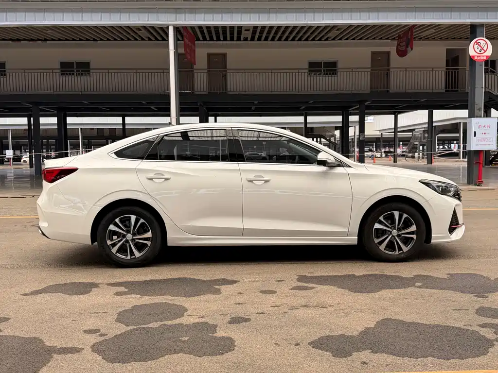 Changan Eado 2022 PLUS NE 1.4T GDI DCT Flagship