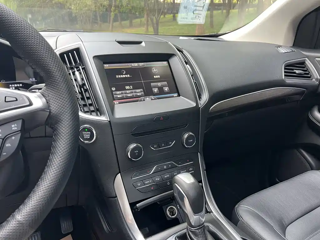 Ford Edge — миниатюра 19