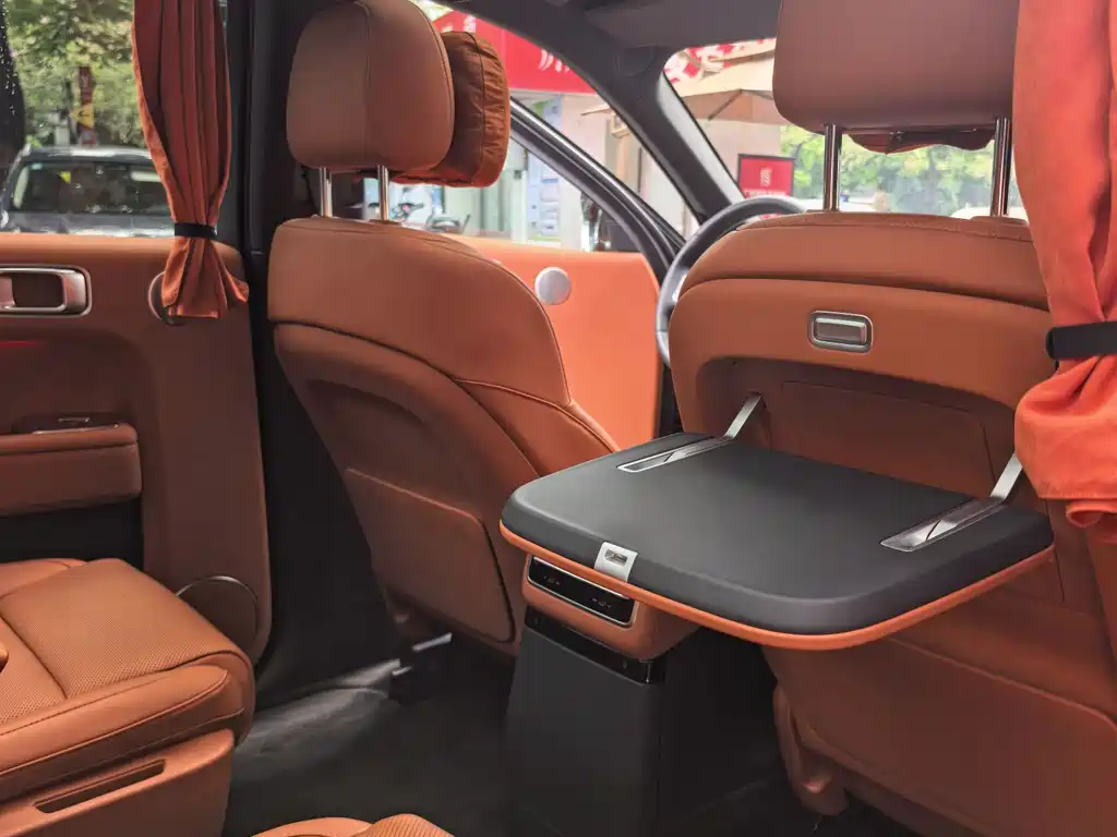 Li Auto Li L9 — миниатюра 24