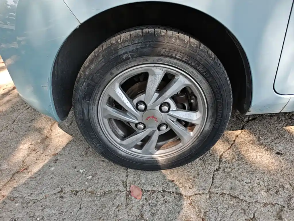 Wuling MINIEV — миниатюра 23
