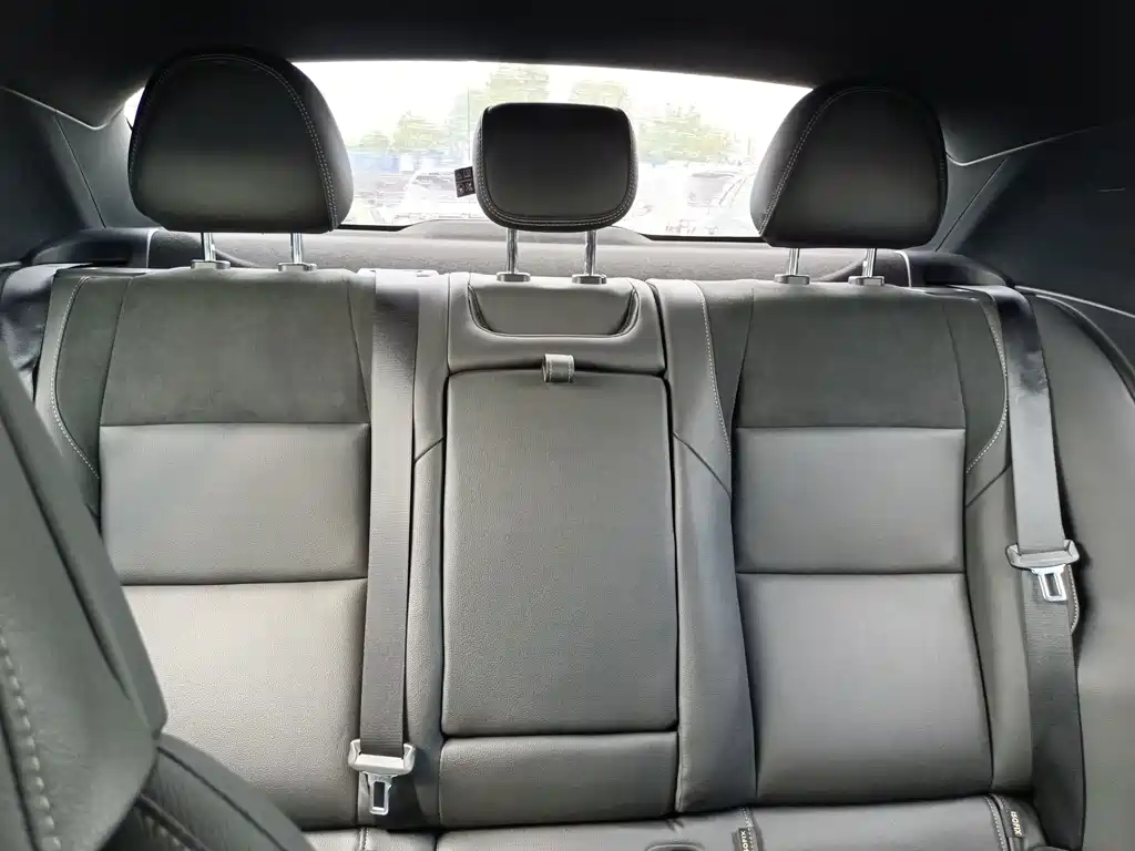 Lynk & Co 03 — миниатюра 13