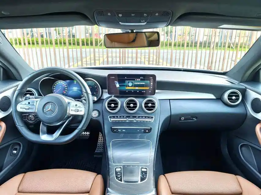 Mercedes-Benz C-Class (Import) — миниатюра 4