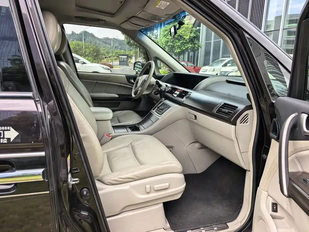 Honda Elysion — миниатюра 20