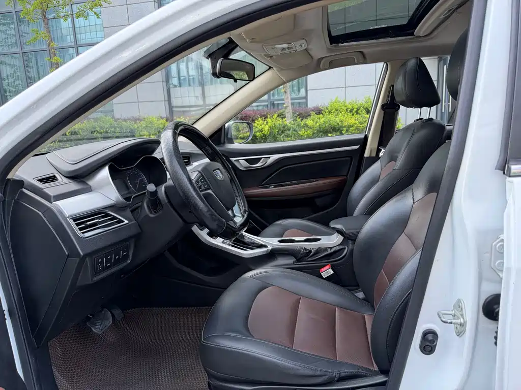 Geely Vision — миниатюра 4