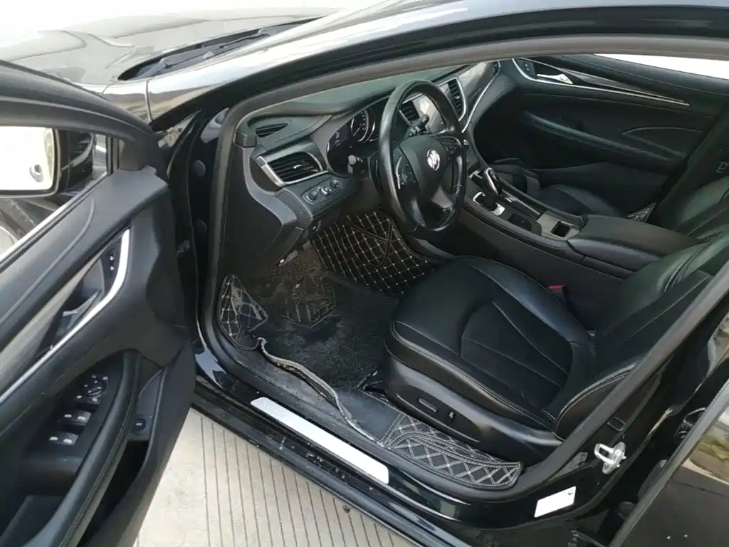Buick LaCrosse — миниатюра 16