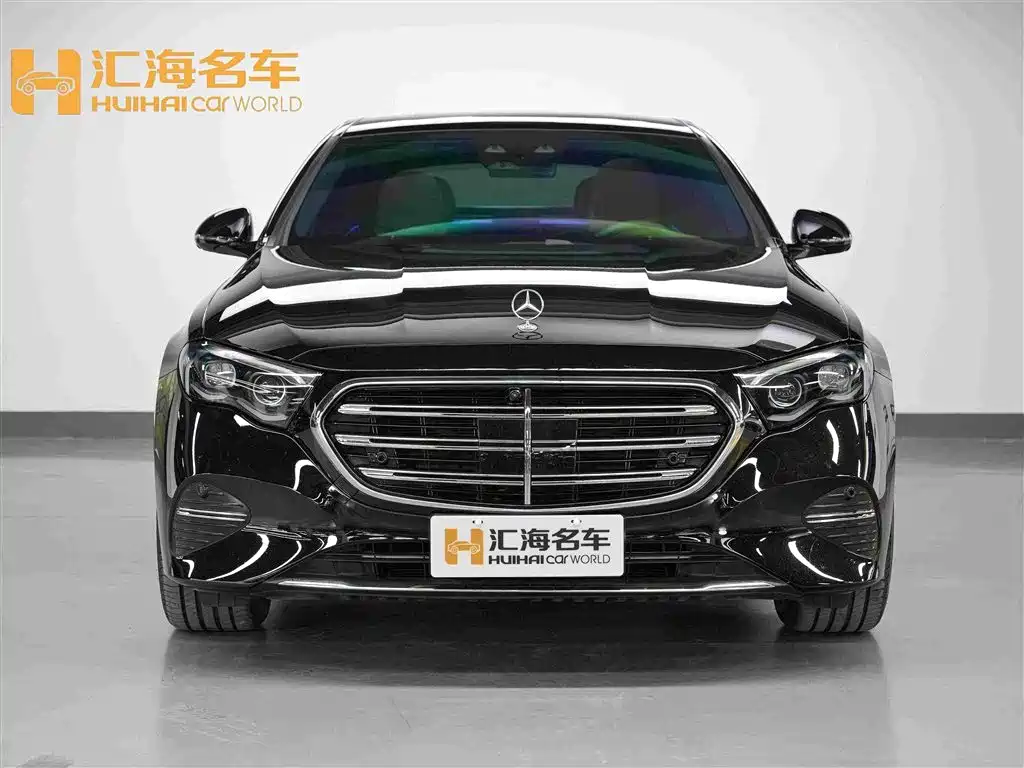 Mercedes-Benz E-Class — миниатюра 2