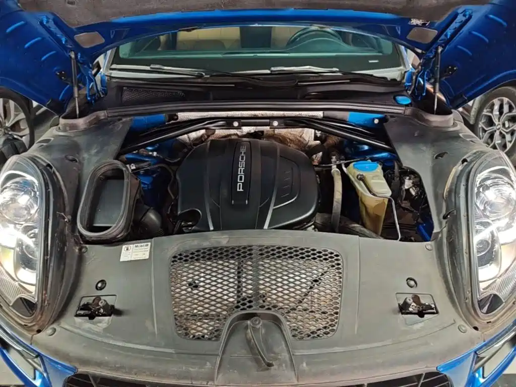 Porsche Macan — миниатюра 20