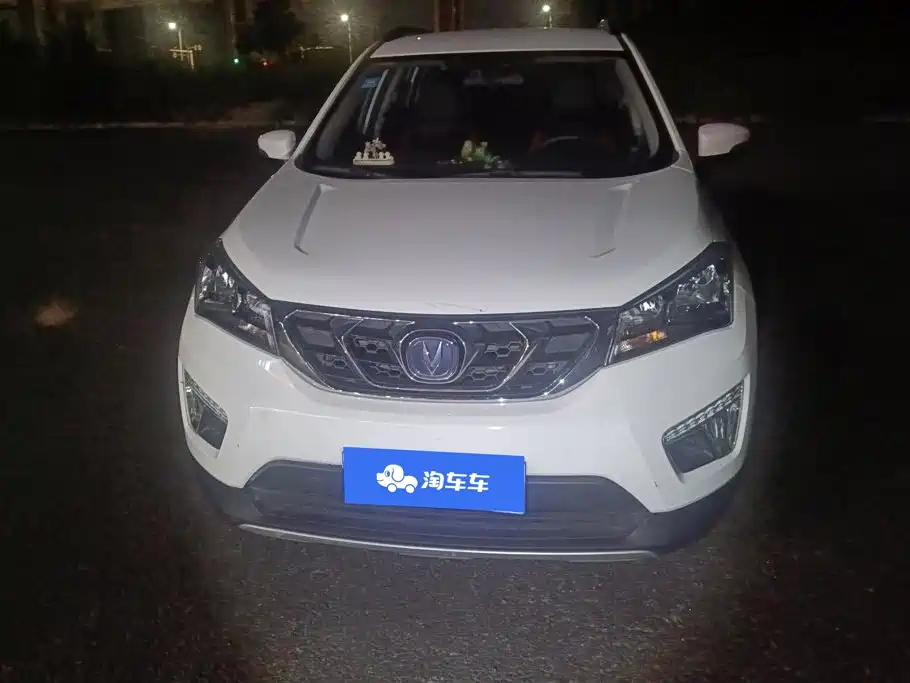 Changan CS15 — миниатюра 2
