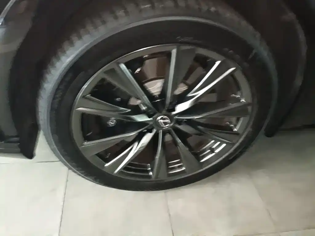 Lexus RX — миниатюра 23