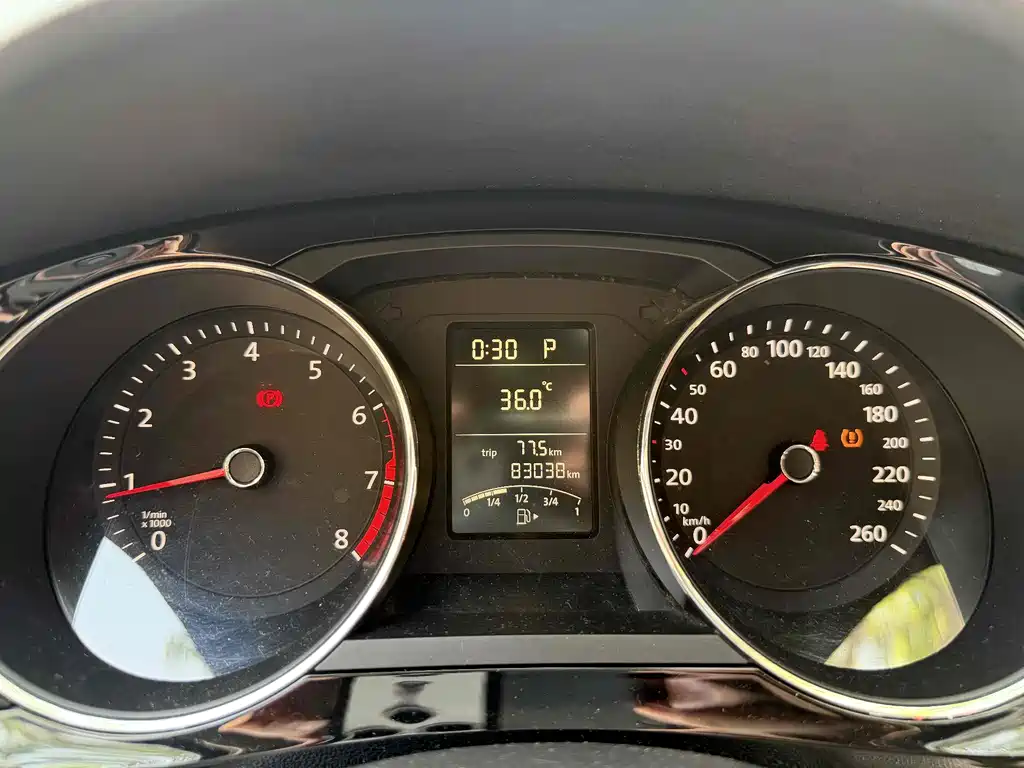 Volkswagen Sagitar — миниатюра 6