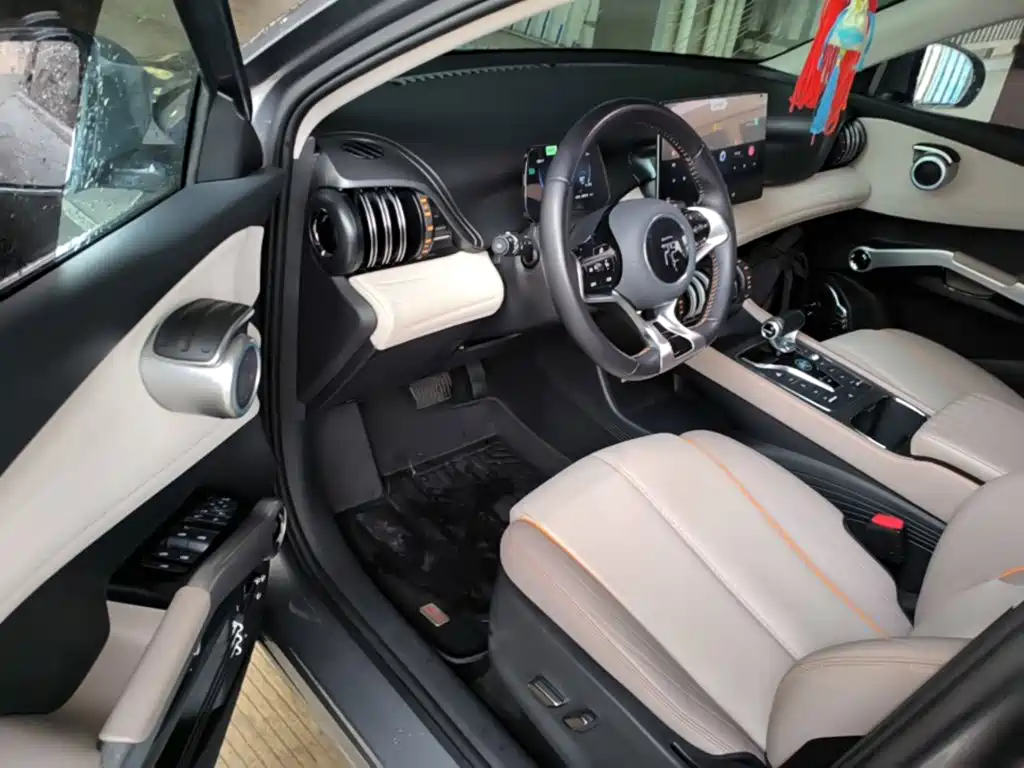 BYD Yuan Plus — миниатюра 16