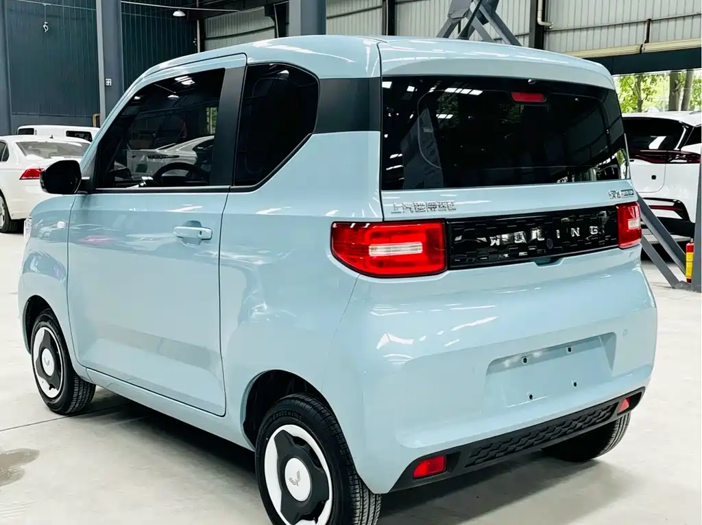 Wuling MINIEV — миниатюра 6