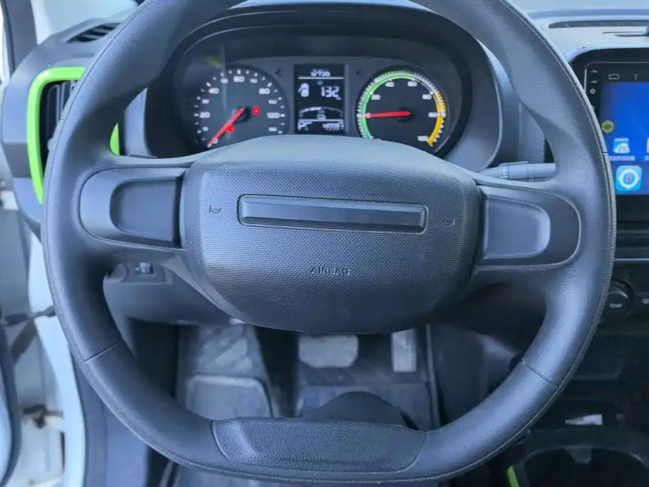 Roewe Clever — миниатюра 15