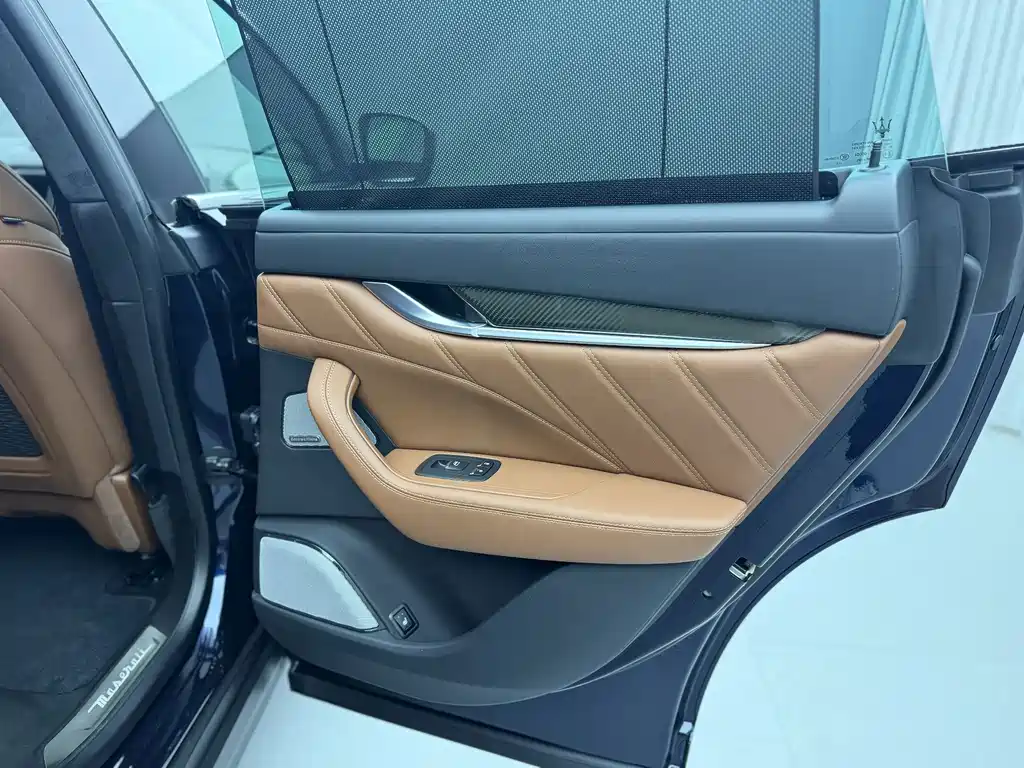 Maserati Levante — миниатюра 11