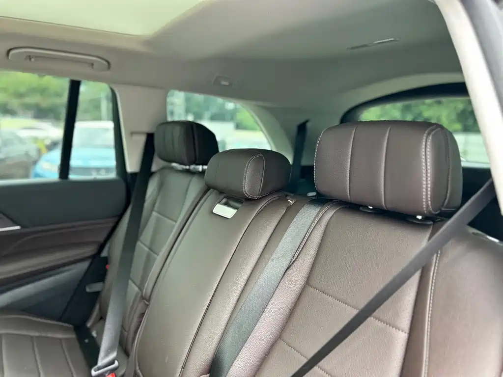 Mercedes-Benz GLS — миниатюра 19