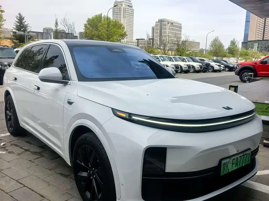 Li Auto Li L7 2023
