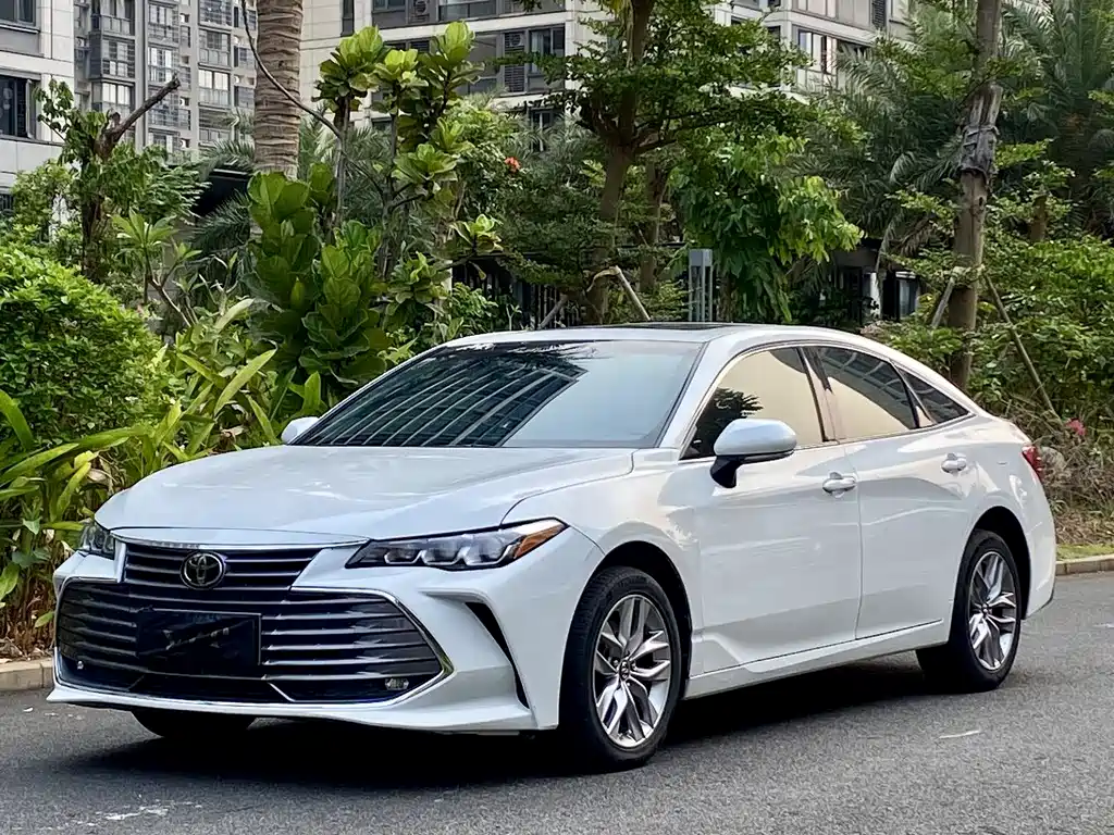 Toyota Avalon 2019 2.0L VI