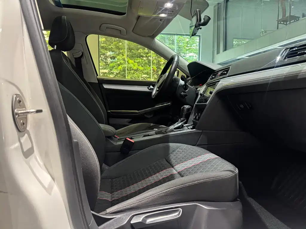 Volkswagen Lamando — миниатюра 15