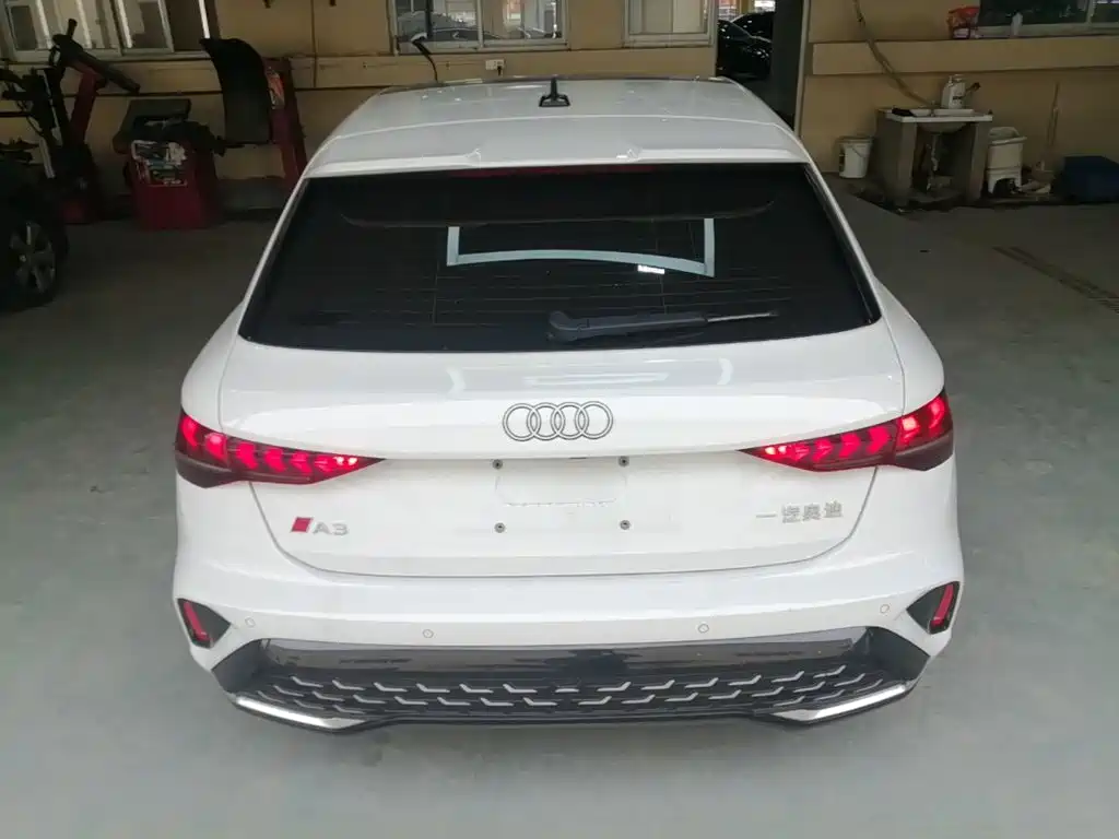 Audi A3 2025 Sportback 35TFSI Premium