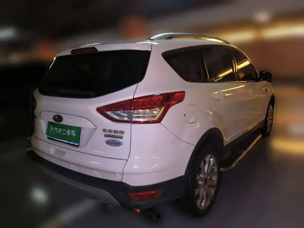 Ford Kuga — миниатюра 5