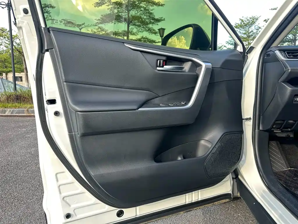 Toyota RAV4 2020 2.0L CVT