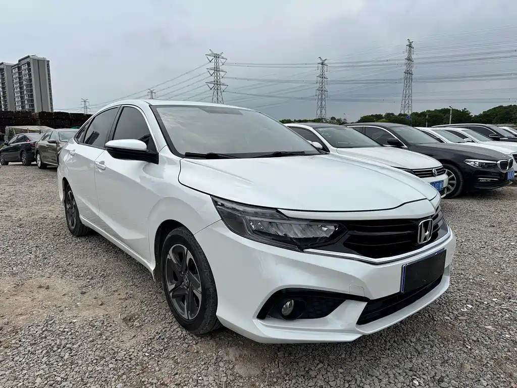 Honda Envix 2019 180TURBO CVT V