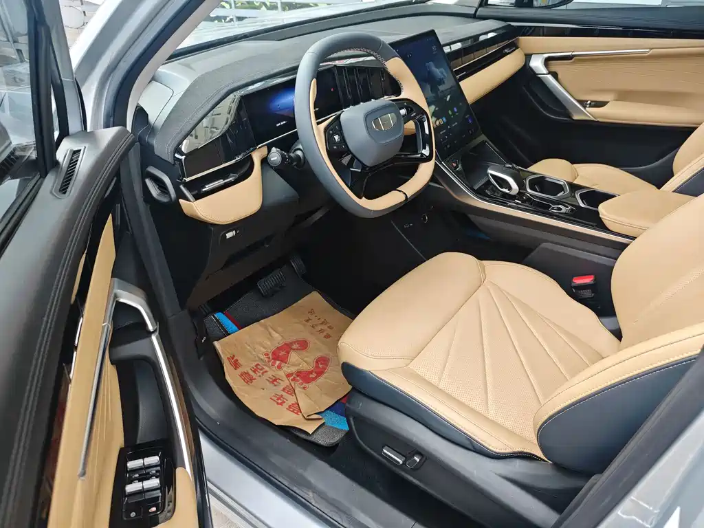 Geely Boyue L — миниатюра 4