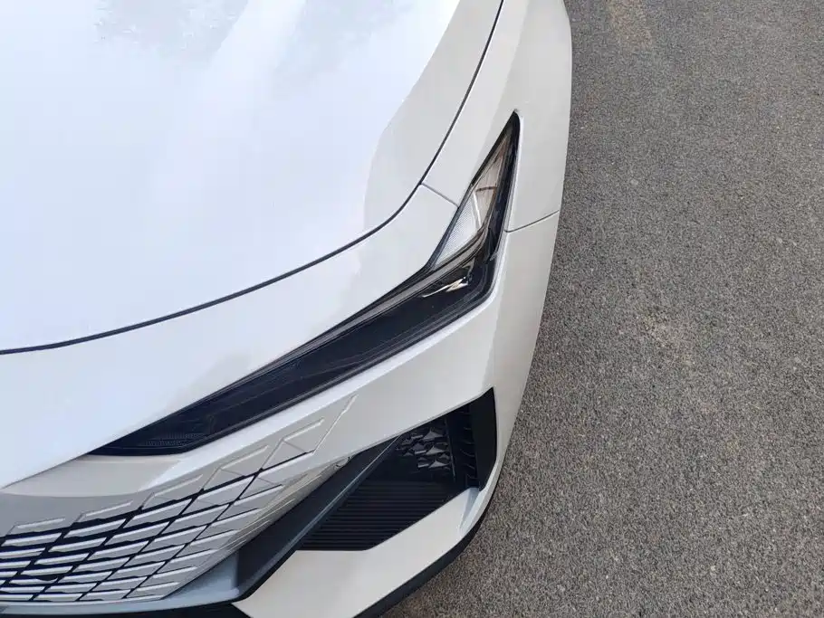 Changan UNI-V — миниатюра 5