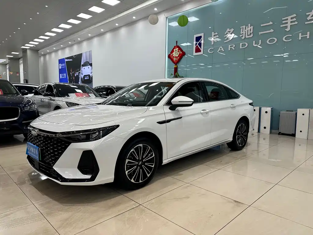 CHERY FENGYUN A8