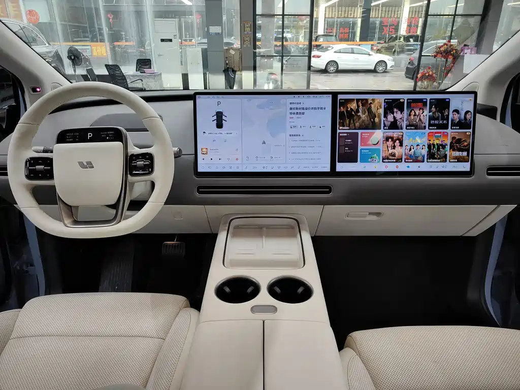 Li Auto i8 2025 Standard