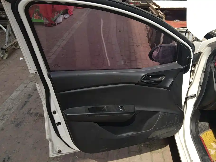 Baojun 310W 2017 1.2L MT V