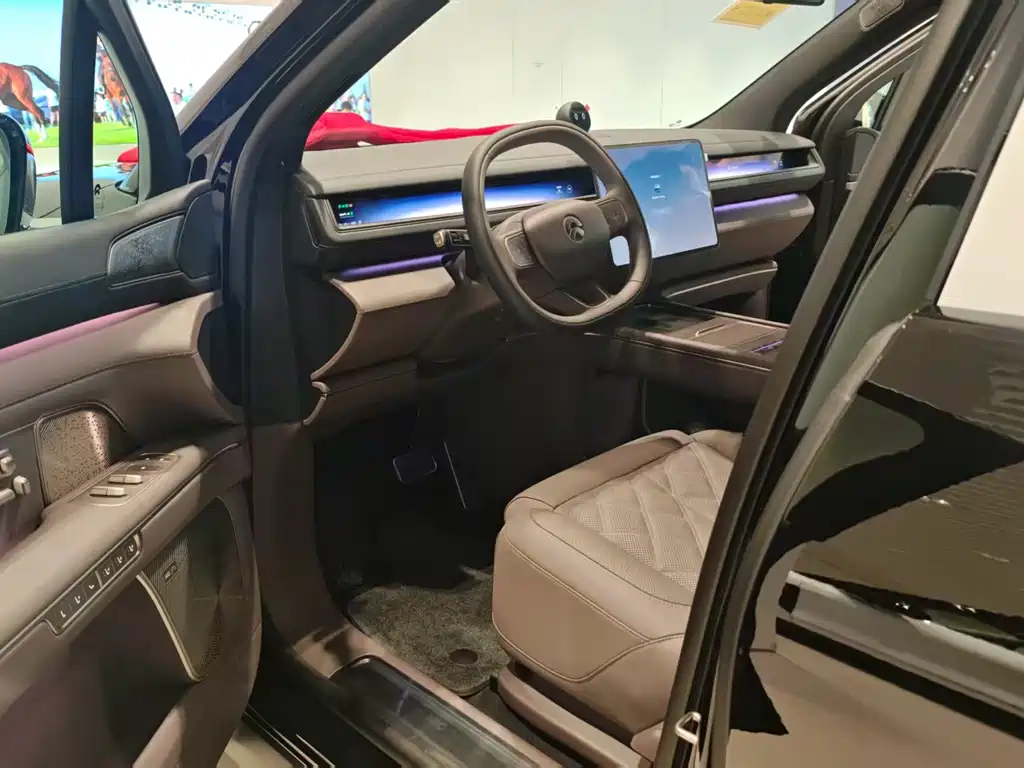 NIO ES8 — миниатюра 4