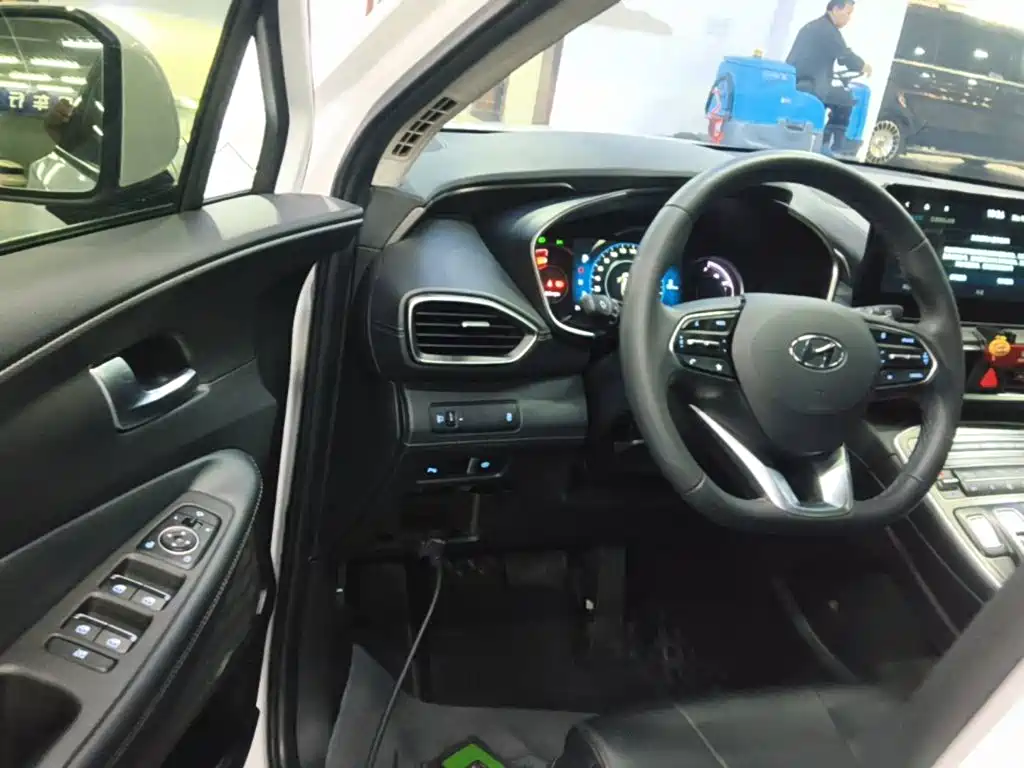 Hyundai Santa Fe — миниатюра 16