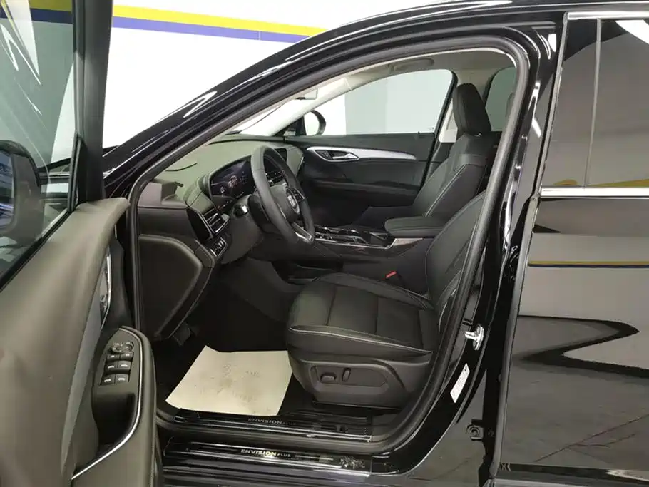 Buick Envision Plus Plus 2025 Plus 28T Platinum