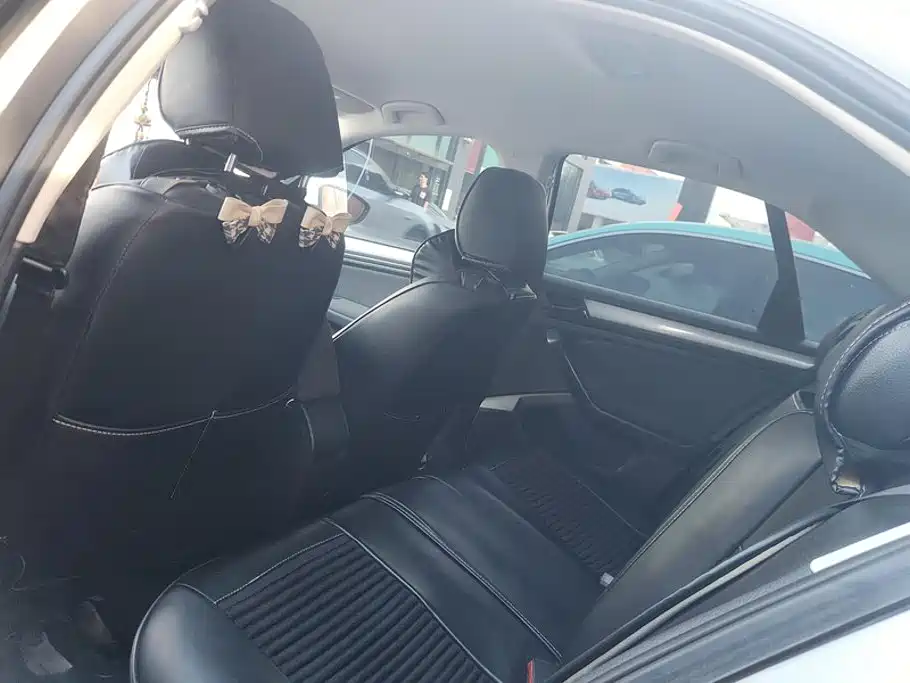 Volkswagen Bora — миниатюра 11