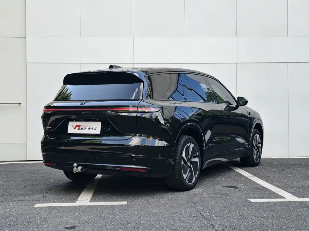 NIO ES8 — миниатюра 4