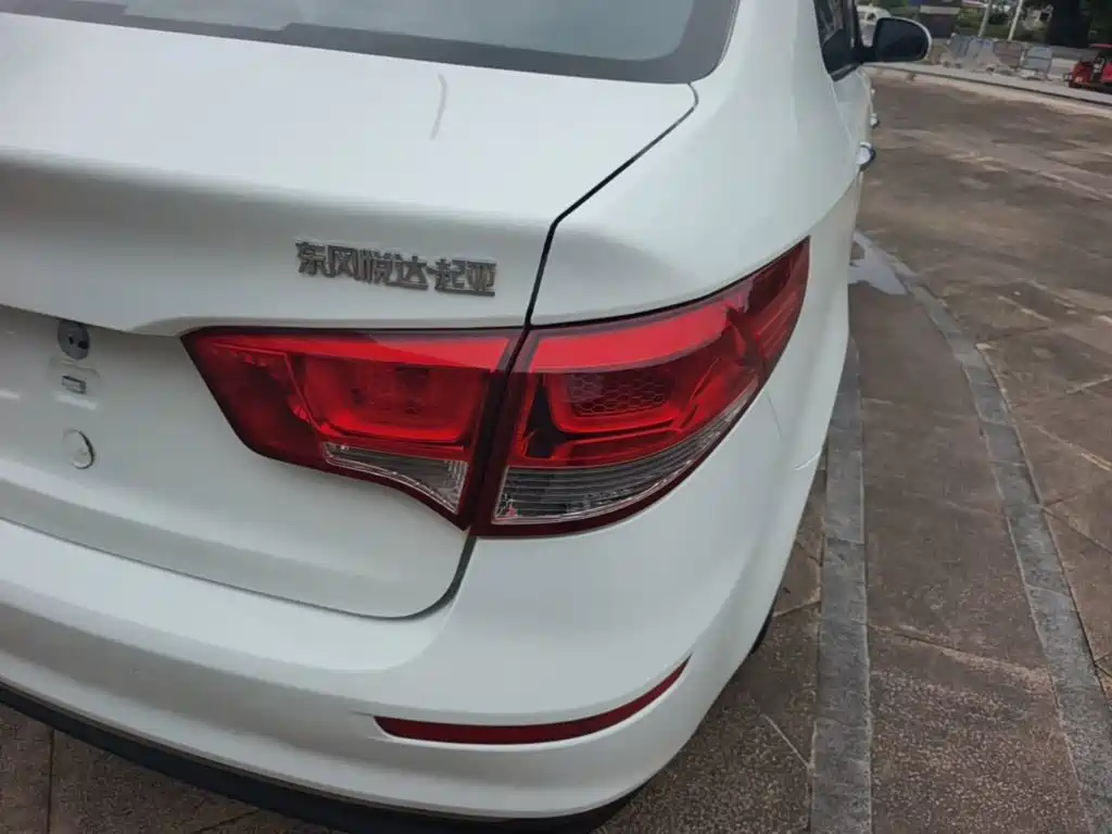 Kia K2 2015 1.4L AT GLS