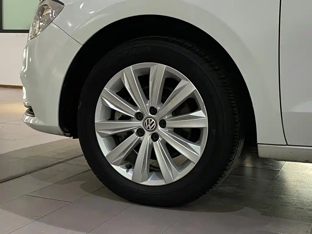 Volkswagen Bora — миниатюра 13