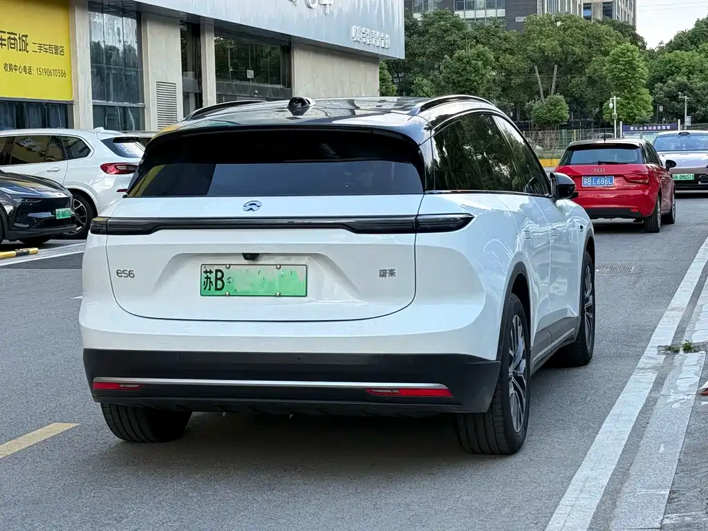 NIO ES6 — миниатюра 4