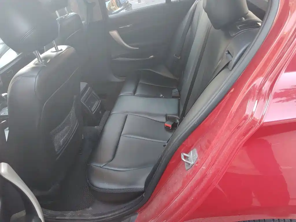 BMW 1 Series (Import) — миниатюра 18