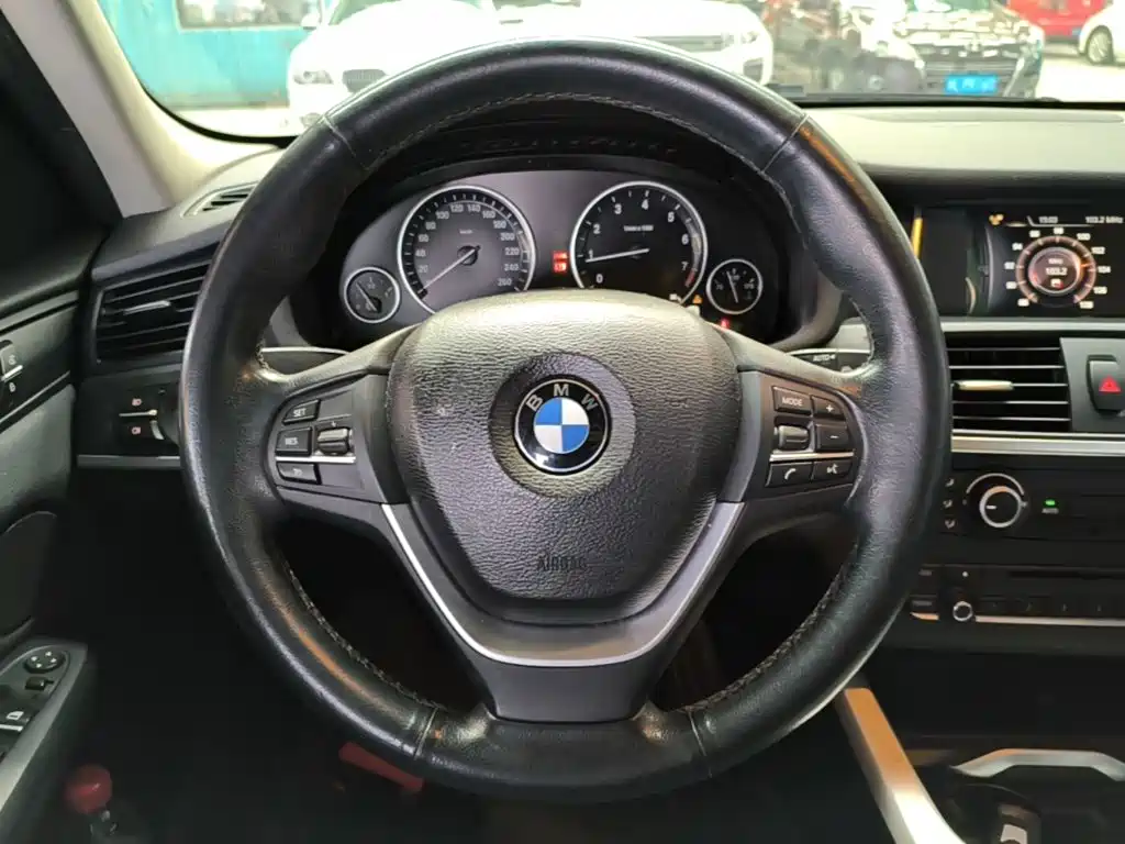 BMW X3 (Import) — миниатюра 11
