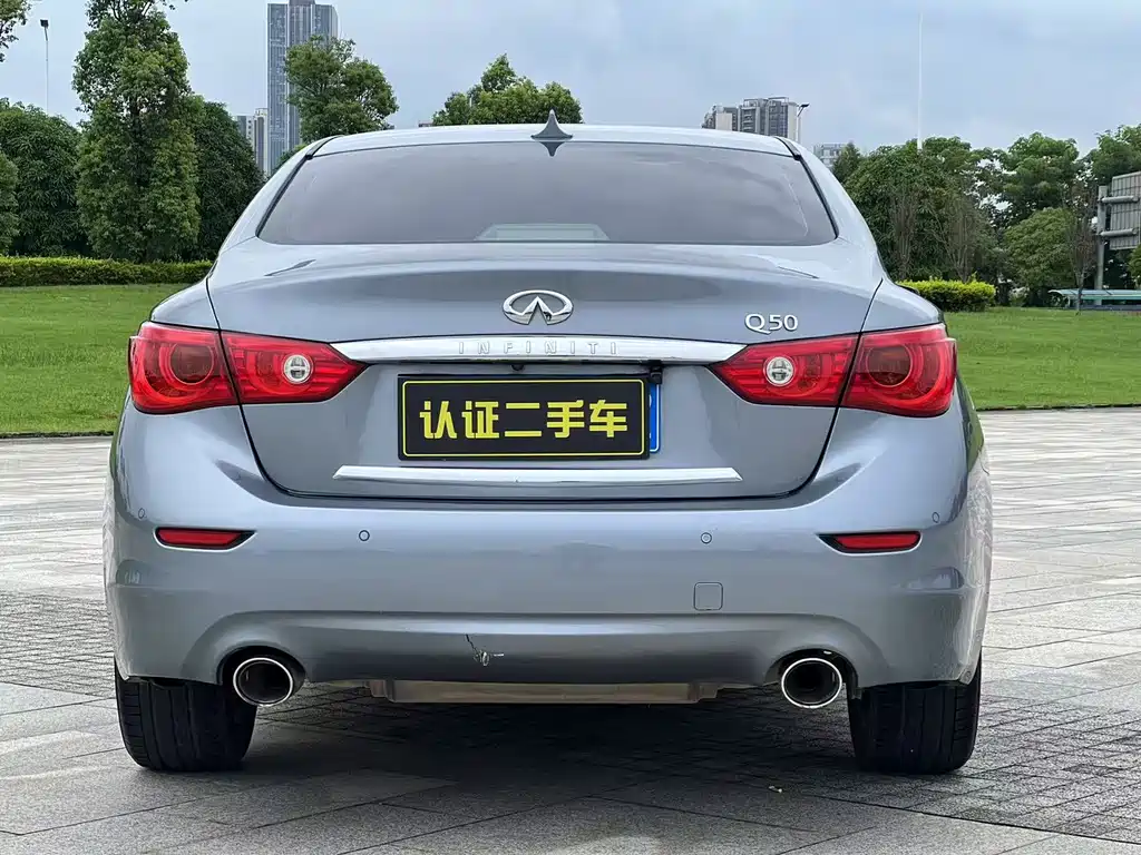 INFINITI  Q50L