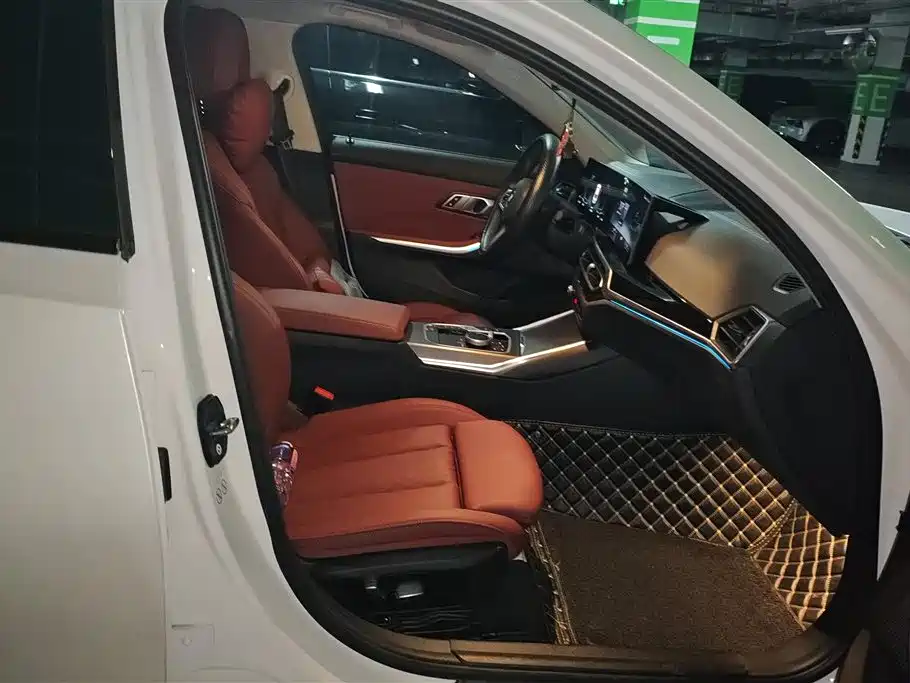 BMW i3 2023 eDrive 40 L