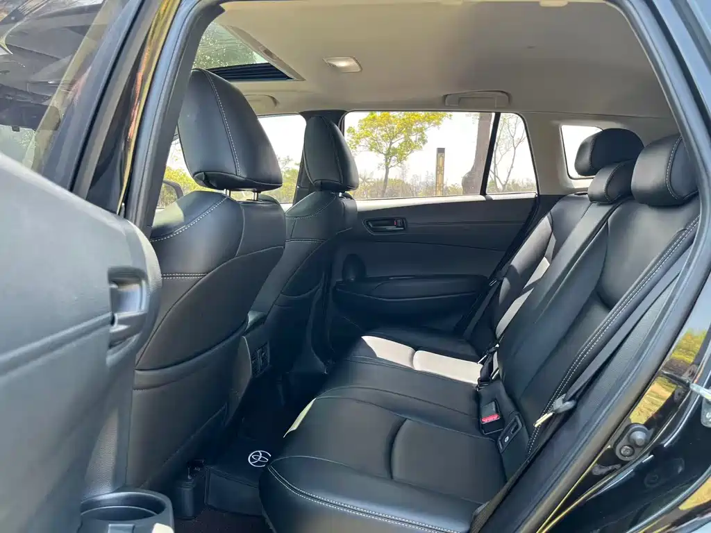 TOYOTA COROLLA SHARP AMPLIFIER