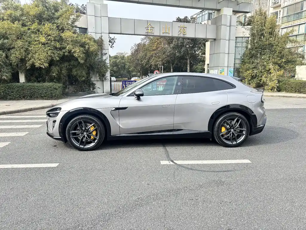 XIAOMI CAR XIAOMI YU7