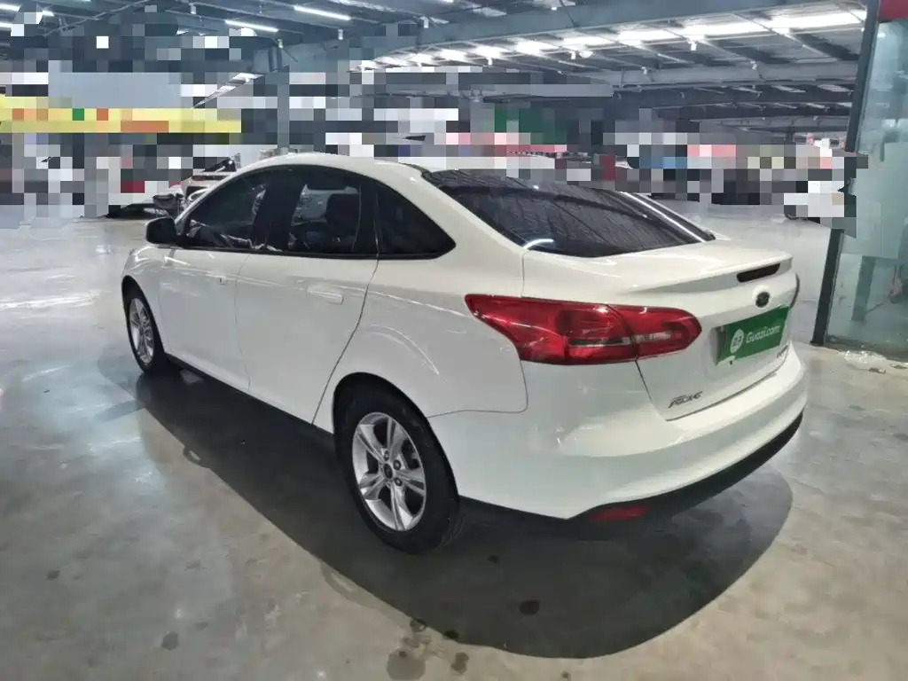 Ford Focus — миниатюра 5